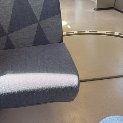 mictechie's profile picture. Tech. Travel. Design. Code.