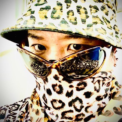 カメラネーム:そろー(豹柄の人)ツイフィール
https://t.co/0pg3VleSjP マイスタジオ紹介動画https://t.co/E1cOw64u7d マイスタジオ用アカウント@tigerstageo
インスタhttps://t.co/LpjCpwqBaE