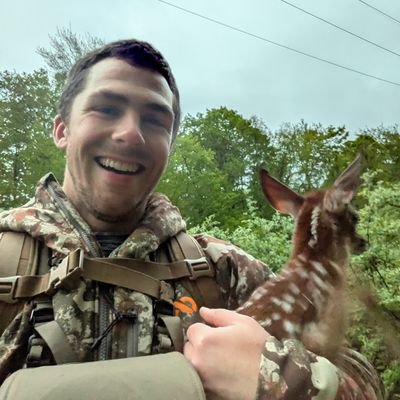 Building https://t.co/UU0oH3GmF3, a smart hunting tool. Let AI help you find your favorite new hunting spots.