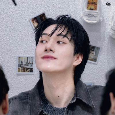 🦊(nimoom = moomin) หวีดผู้ชายไปวันๆ ไม่มีสาระ ꕀ +บ่นปัญหาชีวิตนิดหน่อย(หรอ) 🍵🎧🪩