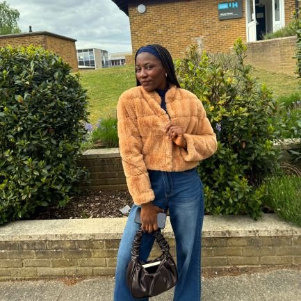 Igbo Girl | Catholic | Ambivert | #Swift | #20.10.2020 | You've come this far, don't leave without following ❤