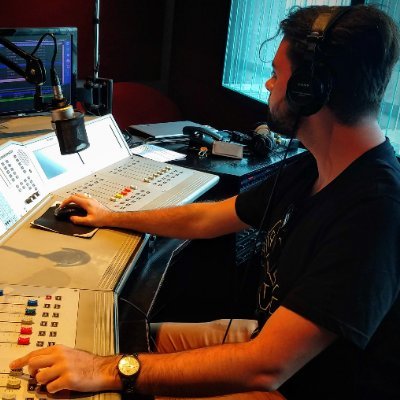 🎧 Sound Designer | Audio Engineer | Media Composer
🔗 Instagram: @matheusbertin_ • LinkedIn: in/matheusbertin/