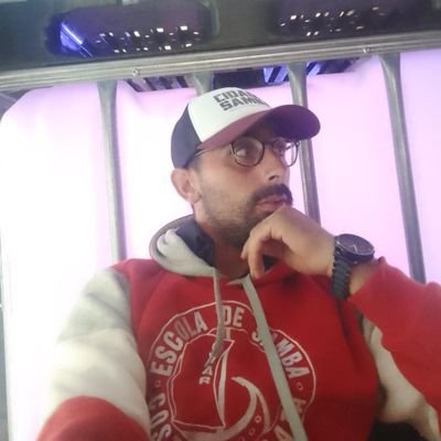 Trabalha na empresa da Escola de Samba Costa de Prata de Ovar dês 24 de agosto 2019