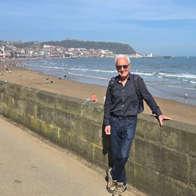 Retired cellular pathologist, previously worked @UofGlasgow and @UniversitiMalay .