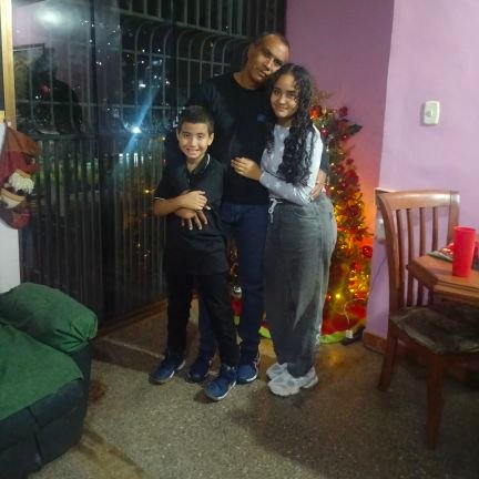 PinoDiomar's profile picture. 