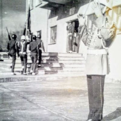 TC ve ATATÜRK düşmanları,
Allah'la kandıranlar,
fetöş ve onu besleyip büyüten götoşlar takibe gelmesin...!