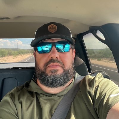 🇺🇸 Conservative, Believer in Christ, BeardedFarms 🇺🇸 Love my Country 🇺🇸 Backup Account @BeardedFarmer2 #WeThePeople #NRA #ProLife #Pro2A