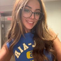 Lucy (@sweetcakelucy) 's Twitter Profile Photo