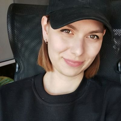 🇨🇿 / Senior Graphic Designer at @CDPROJEKTRED 🐦/ Mentor in Girls in Game! 🎮 / Advisory board for @GameAccessConf and all ingredients soup