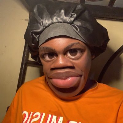 murewah_'s profile picture. Creative | Software Engineer