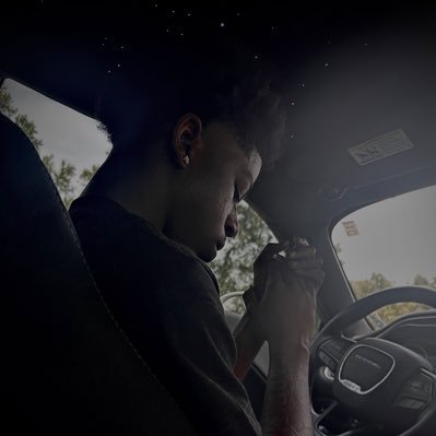 Its Hoodie Zay | 1000 Supporters On YT | 10K Followers on Tik Tok