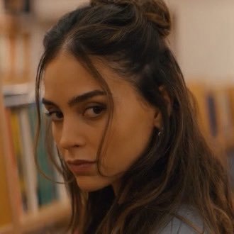 🧛🏻♀️ Profile