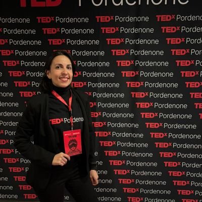 Consultora en Gestión de Proyectos, PMP®
Las palabras demuestran quien quieres ser, mientras que tus acciones demuestran quien en verdad eres 🌻
