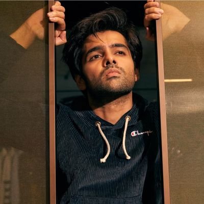 UstaadTaluka's profile picture. 