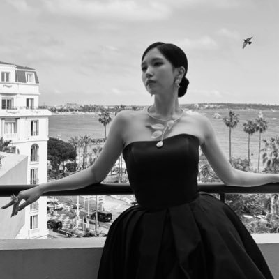 Likeeuue's profile picture. 🐣🐣🐣🐣🐣🐣🐣 Always Together Be Your Light https://t.co/1qL4RJNc9U https://t.co/VrHhsjQn5V MULTI✋