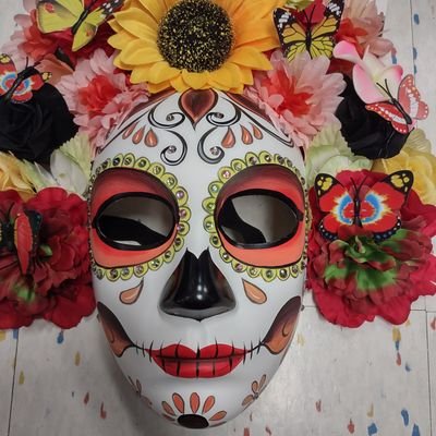 1945Lady67693's profile picture. huge dedicated fan towards Tenoch Hurta