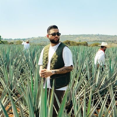 hassan_bear's profile picture. Love You All 💗😘