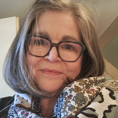 Dutch, romantic/ dreamer, married, HUMOR, Formule 1, fan Police Interceptors/Traffic Cops, familiar with Mental Health myself, animal lover/love,respect,be good