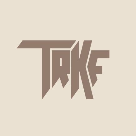 Ready to shine 💫 | Home of Talents • French Esports & Content Team 🇫🇷 • Based on @Fortnite • #TRKFWIN 🤍🤎