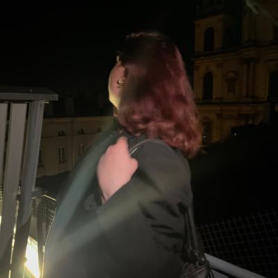 mespieds567's profile picture. 