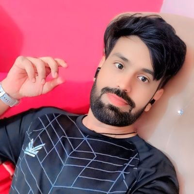 zohan_tweets's profile picture. https://t.co/oat0ik27BU
👑Single
🚫Simple🚫
😘 Poetry Lover ❤
❤ Love Pakistan 🇵🇰
🎉Wish Me On 🎂5 Dec
😎🔫Pubg Lover🗡💖