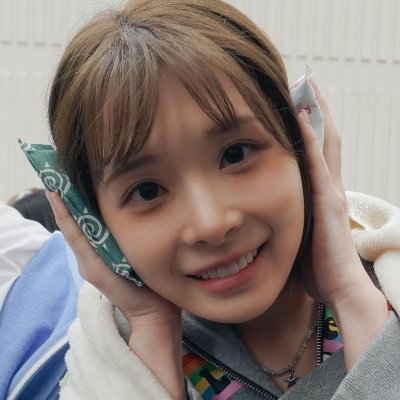 hyperpigmentoco's profile picture. wavbit :3
buh