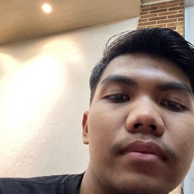 pakeseledri's profile picture. 