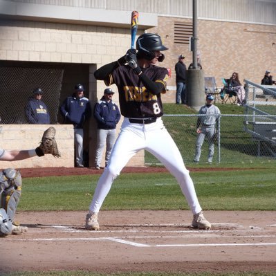 Pittsburgh Diamond Dawgs, North Allegheny - 2026, 6’3”, 180 lbs, 4.17 gpa, 1320 SAT
