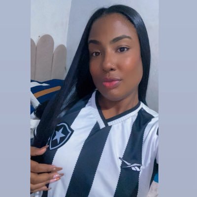 Abençoada, protegida, iluminada, grata pela vida e guiada por Deus✨ @botafogo