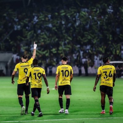 عاشق للعميد🖤💛
