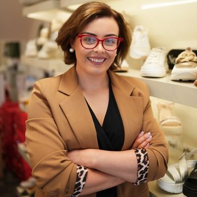 styledbytrish's profile picture. Accredited & Certified personal stylist 🛍 #freelance