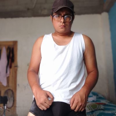 calderonkleber_'s profile picture. Aquí de nuevo porfa solo seguidores fieles 🥺
no reporten sapos