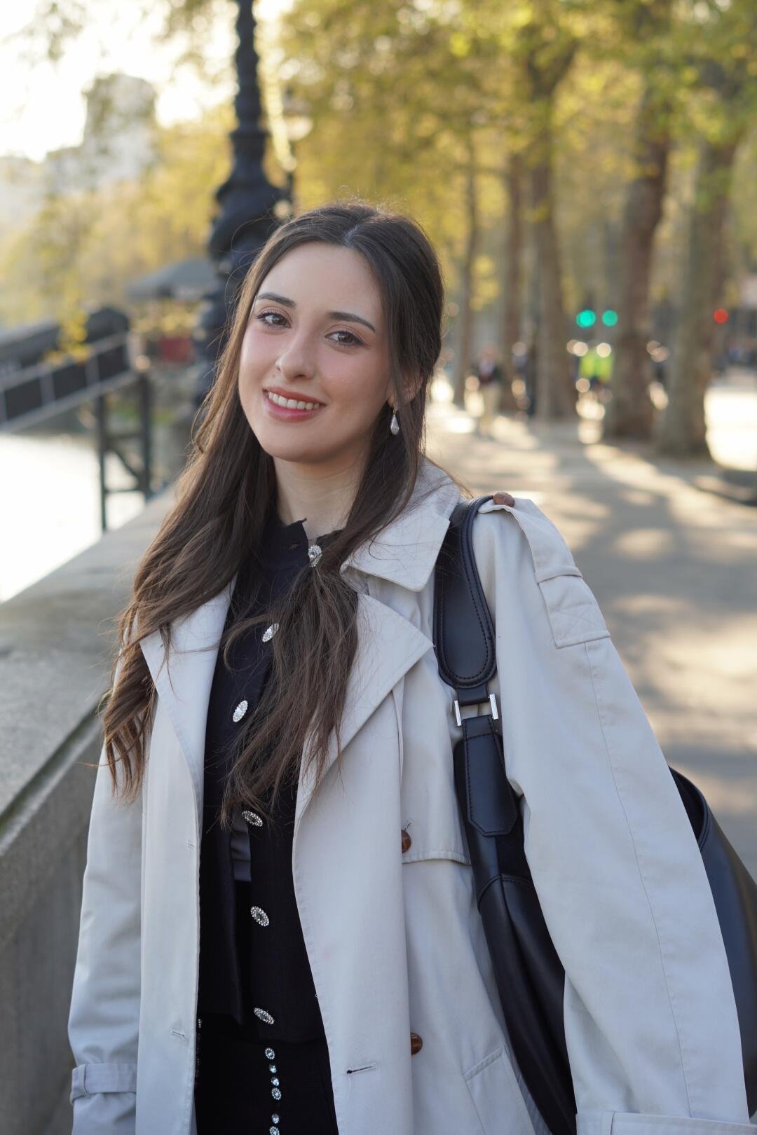 Heehaw7999's profile picture. Stick with value, observe the market, investment path clear. — Sol Phone    https://t.co/xyn4SaeMvu