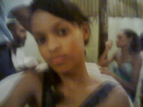 thaila21627731's profile picture. =)nao existe amor impossivel mas pessoas incapazes de lutar por aquilo que se chama amor=)