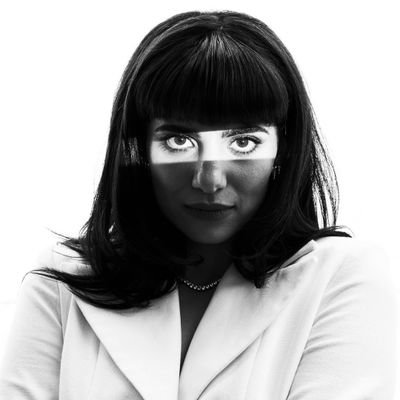InfoClaudiaBr's profile picture. Sua primeira e mais completa fonte de notícias
sobre a atriz Claudia Doumit no Brasil.