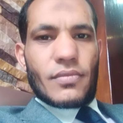 إحذر من سطوري فربما ترى نفسك فيها عارياً