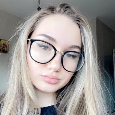 living life one at a time 😜old account got hacked at 7k I love country music please no dick pics and no creepy messages. America 💕is still young❤️