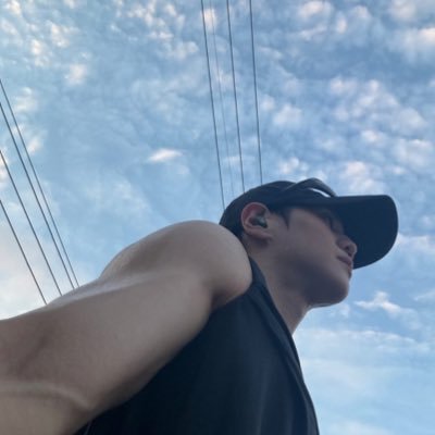 dyyaarr's profile picture. 비스트 | 하이라이트