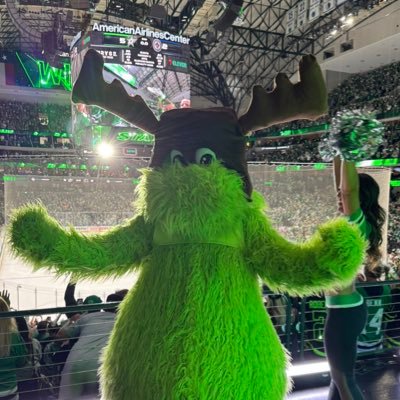 Mari__77_'s profile picture. LETS GO STARS
