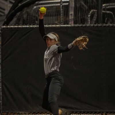 Winthrop Softball| RHP/OF|Class of 2027| Wilmington, NC|