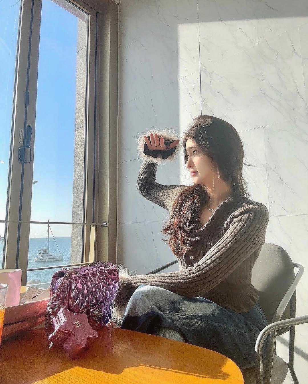 MoralesAsh13966's profile picture. Done with casual flings. I’m on the hunt for a deep, meaningful connection that stands the test of time.