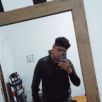 TomyTwittea's profile picture. #RiverPlate.

Somos de quien encuentra en nuestro desastre su felicidad.