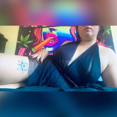 🔞MDNI 🔞 | 👾33F gaming nerd👾 | 💍married💍| 🌌your divine Goddess🌌 | 💲*c@sh@pp* kirakady💲