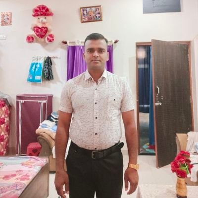 SANTKUM40978439's profile picture. 