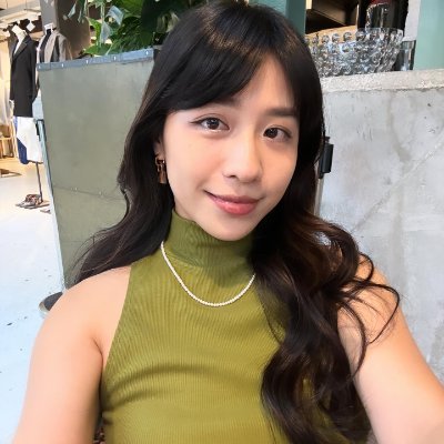 ❤️Singaporean Chinese💯
❤️I like📖reading📚🍲food🍱🛫travel🌏🧘Yoga🧜♀️
❤️make friends💌