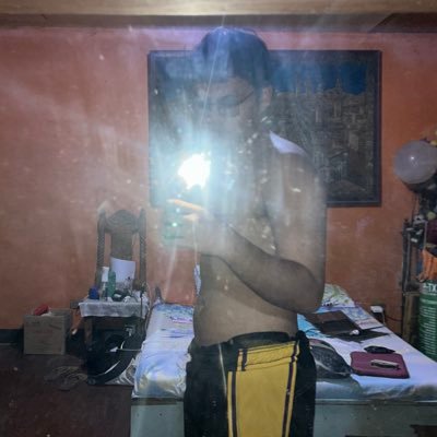 kiszxt's profile picture. 20, QC