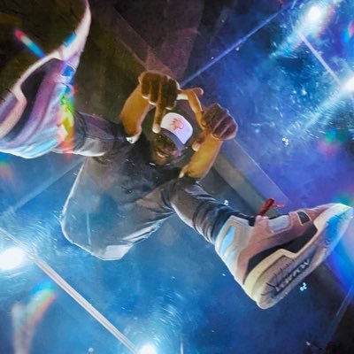 TheSrryDiary's profile picture. 