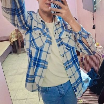 AmgedGhaza91377's profile picture. يا قَلِيْل التَّلاقي...يا كثِيْراً فِي قلْبِي..❤️🫂