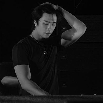 ไม่ต้องส่องหรอกครับ ผมไม่ใช่กบ ; @pupinkpz แทร่ #𝐓𝐇𝐄𝐆𝐎𝐑𝐁𝐎𝐑𝐗𝐂𝐀𝐑𝐃 #9chinacity