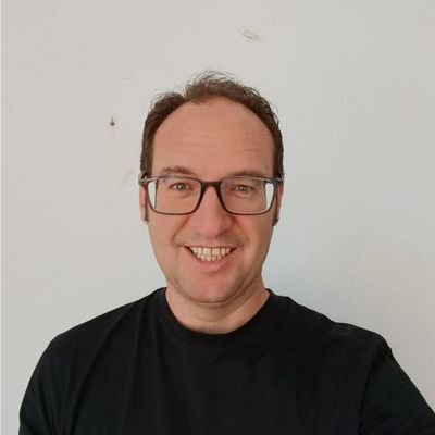 Si eres manipulad@ por mis palabras, la responsabilidad es tuya por no hacer tus deberes como libre pensador/a.